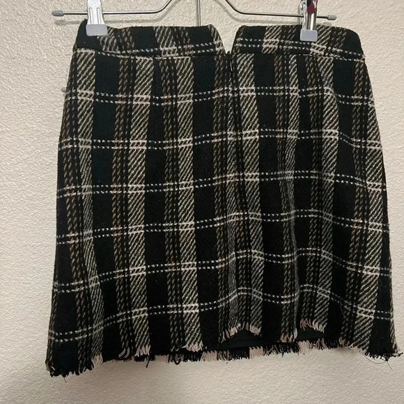 Sage brand plaid skirt - Picture 4 of 4